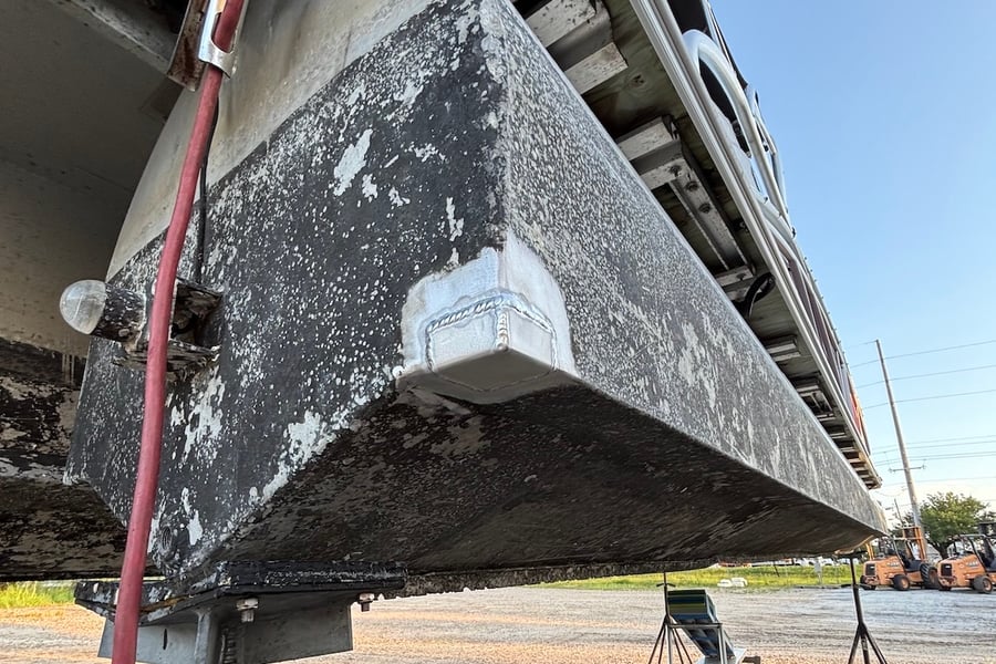 pontoon leak repair and weld on corner of pontoon