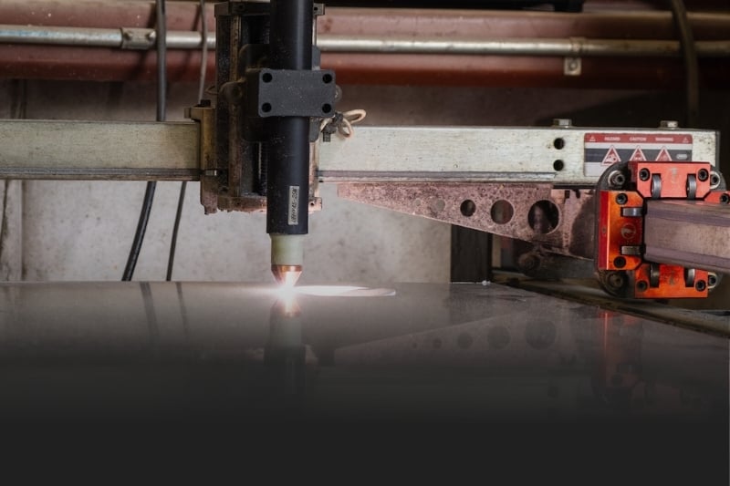 fabrication table cutting aluminum sheet