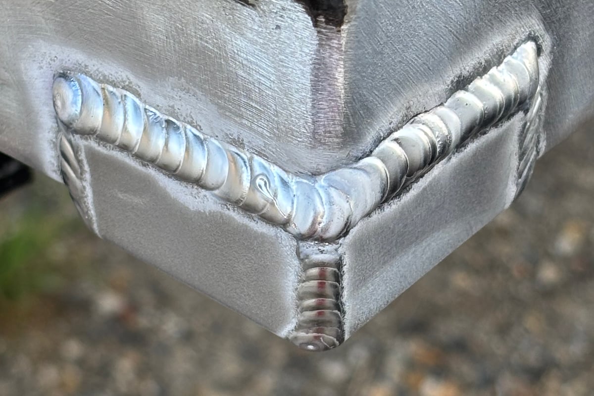 pontoon leak weld repair